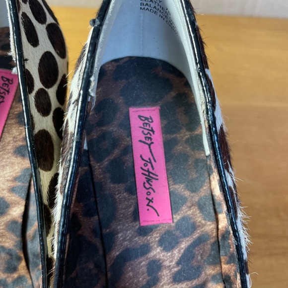 Betsey Johnson Wedges - Picture 8 of 9
